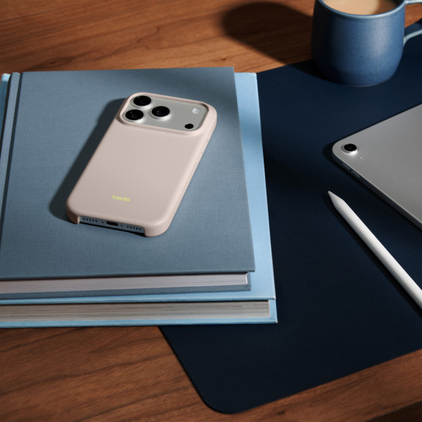 Beats iphone 17 Pro Case MageSafe - Stone